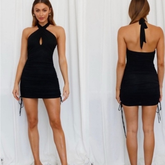 NWT Hello Molly Black Backless Bodycon Rouched Halter Neck Mini Dress Small - Picture 1 of 4